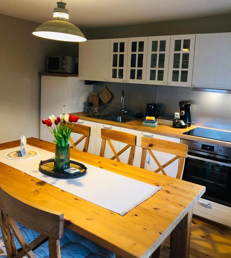 Ferienwohnung C Im Ferienhaus Antika 拉策堡 外观 照片