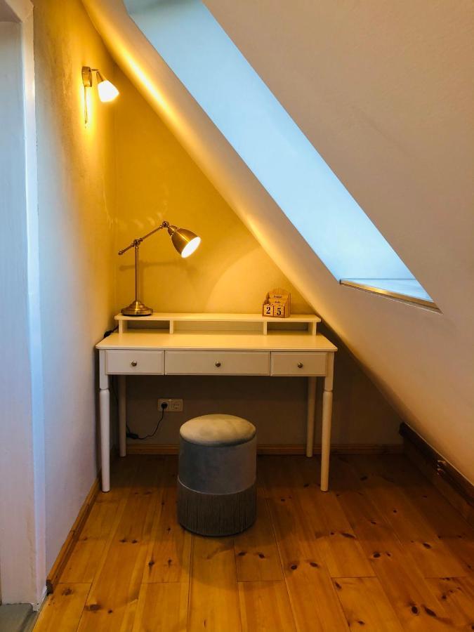 Ferienwohnung C Im Ferienhaus Antika 拉策堡 外观 照片