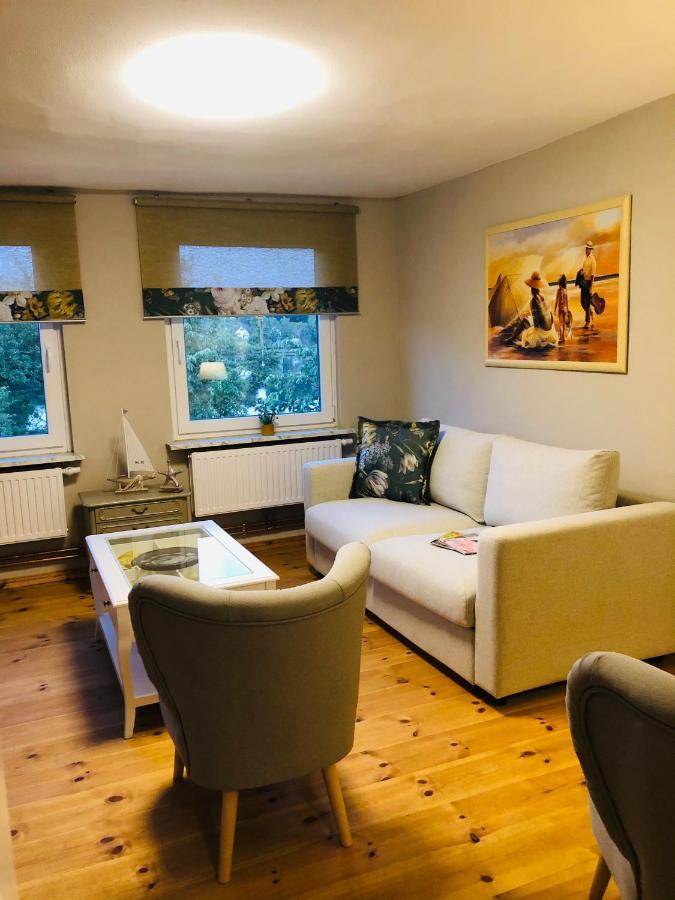 Ferienwohnung C Im Ferienhaus Antika 拉策堡 外观 照片