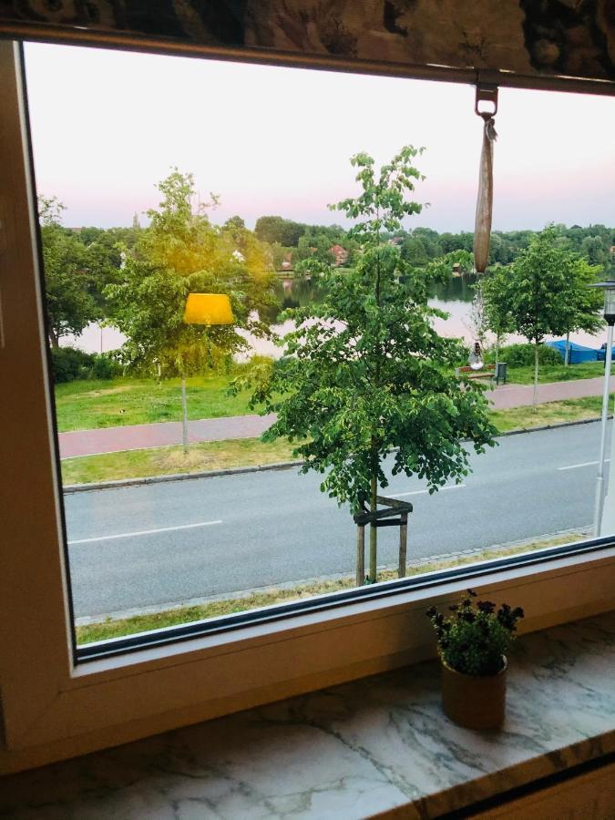 Ferienwohnung C Im Ferienhaus Antika 拉策堡 外观 照片