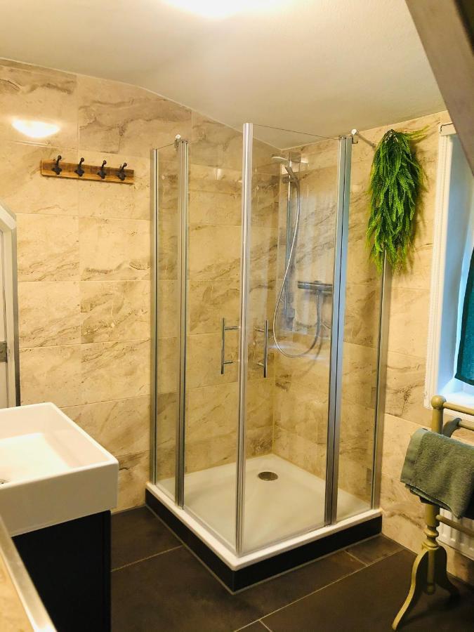 Ferienwohnung C Im Ferienhaus Antika 拉策堡 外观 照片