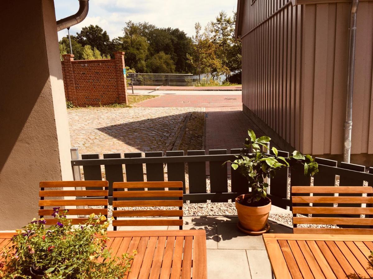 Ferienwohnung C Im Ferienhaus Antika 拉策堡 外观 照片
