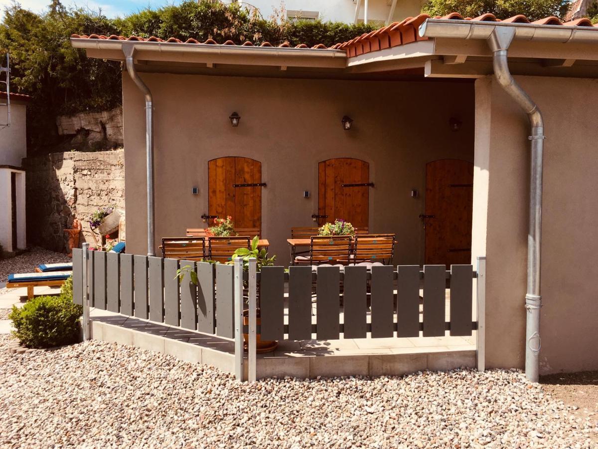 Ferienwohnung C Im Ferienhaus Antika 拉策堡 外观 照片